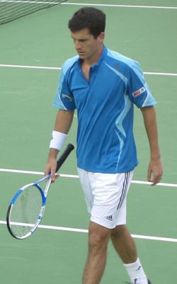 Tim Henman during the first round of the 2006 Australian Open, playing Dmitry Tursunov